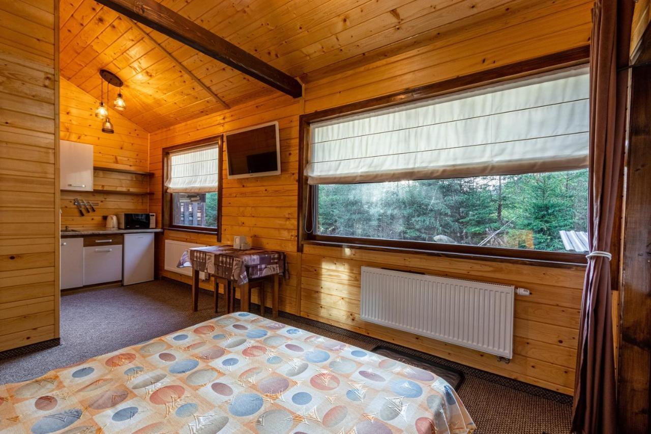 Arnika Hotel Bukovel Exterior photo